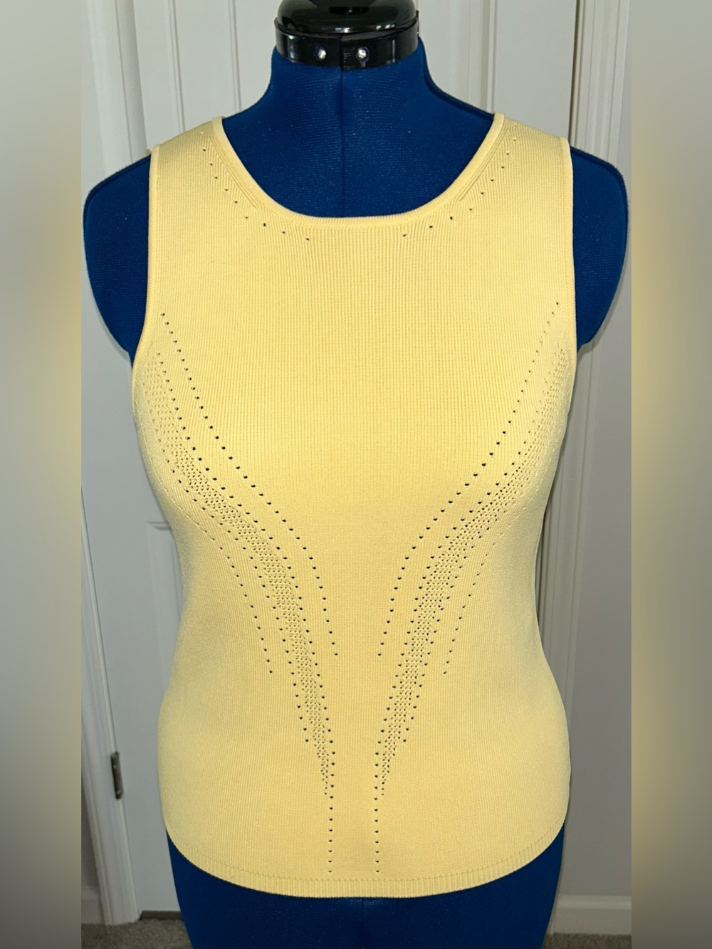 NEW!!  White House Black Market Sleeveless Yellow Knit Tank Top